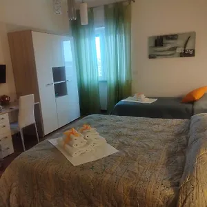 Residenza Piazza Moro Frühstückspension Bari