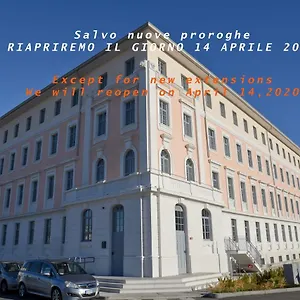 Nuovo Operai Hotel